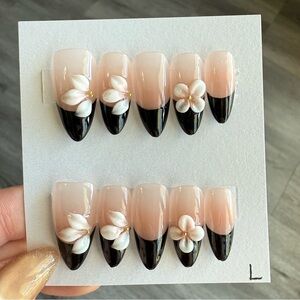 Black French Tip Press-On Nails with 3D White Floral Accents Large